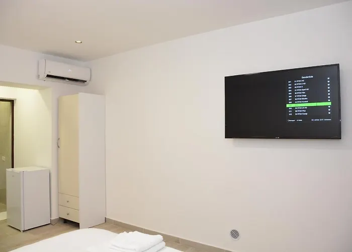 Mico's Апартаменты *