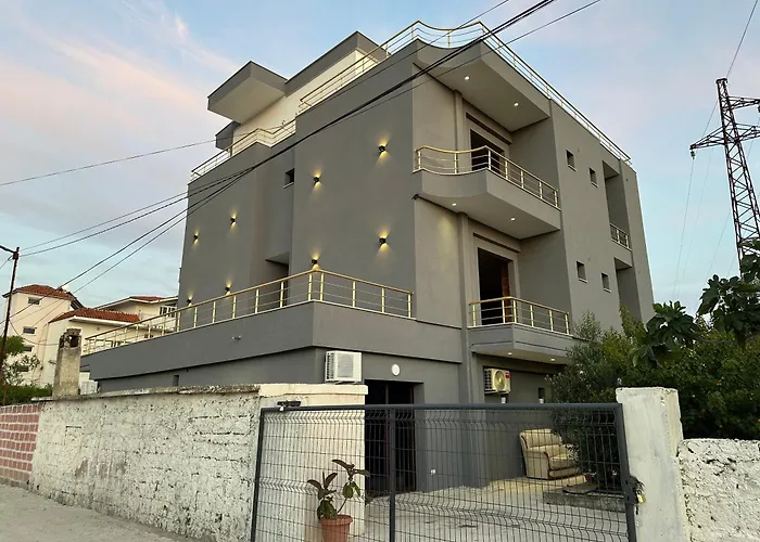 Апартаменты Mico's